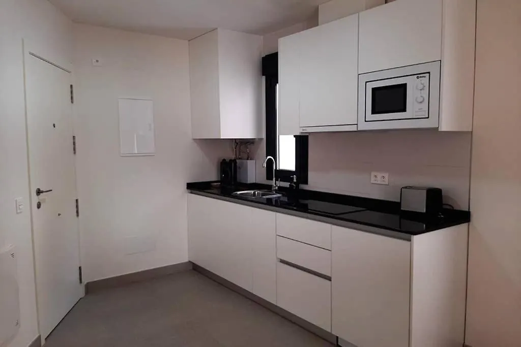 New Apartment In The Center-Terrace & Free Parking Málaga