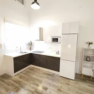 https://la-victoria-suites.es-andalucia.com